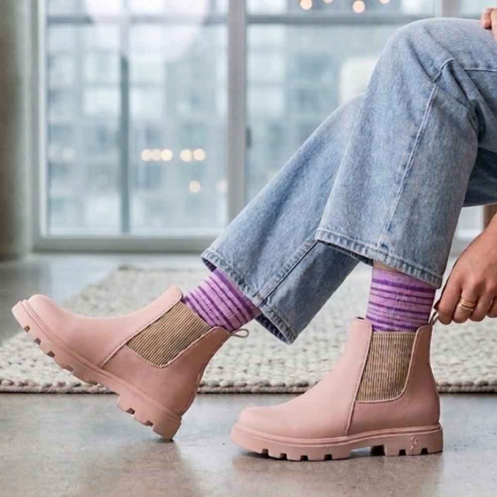 Native Shoes Kensington Treklite Boots Kids Chameleon Pink Ankle Chelsea